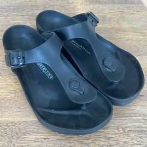 Birkenstock Women's Essentials Gizeh Footbed Sandal Size 38